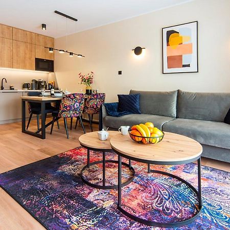 Trevilles Apartamenty - Stone Hill Z Basenem I Spa シクラルスカ・ポレンバ エクステリア 写真