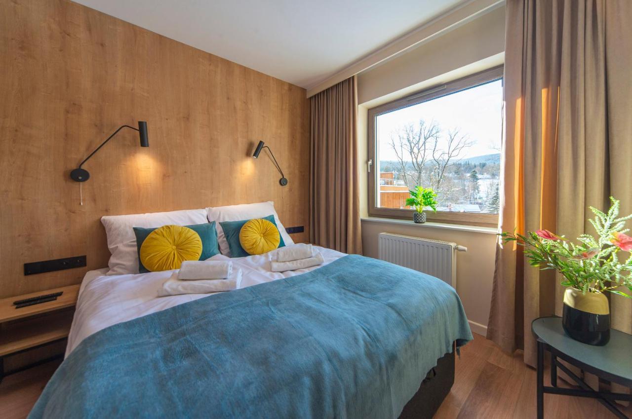 Trevilles Apartamenty - Stone Hill Z Basenem I Spa シクラルスカ・ポレンバ エクステリア 写真