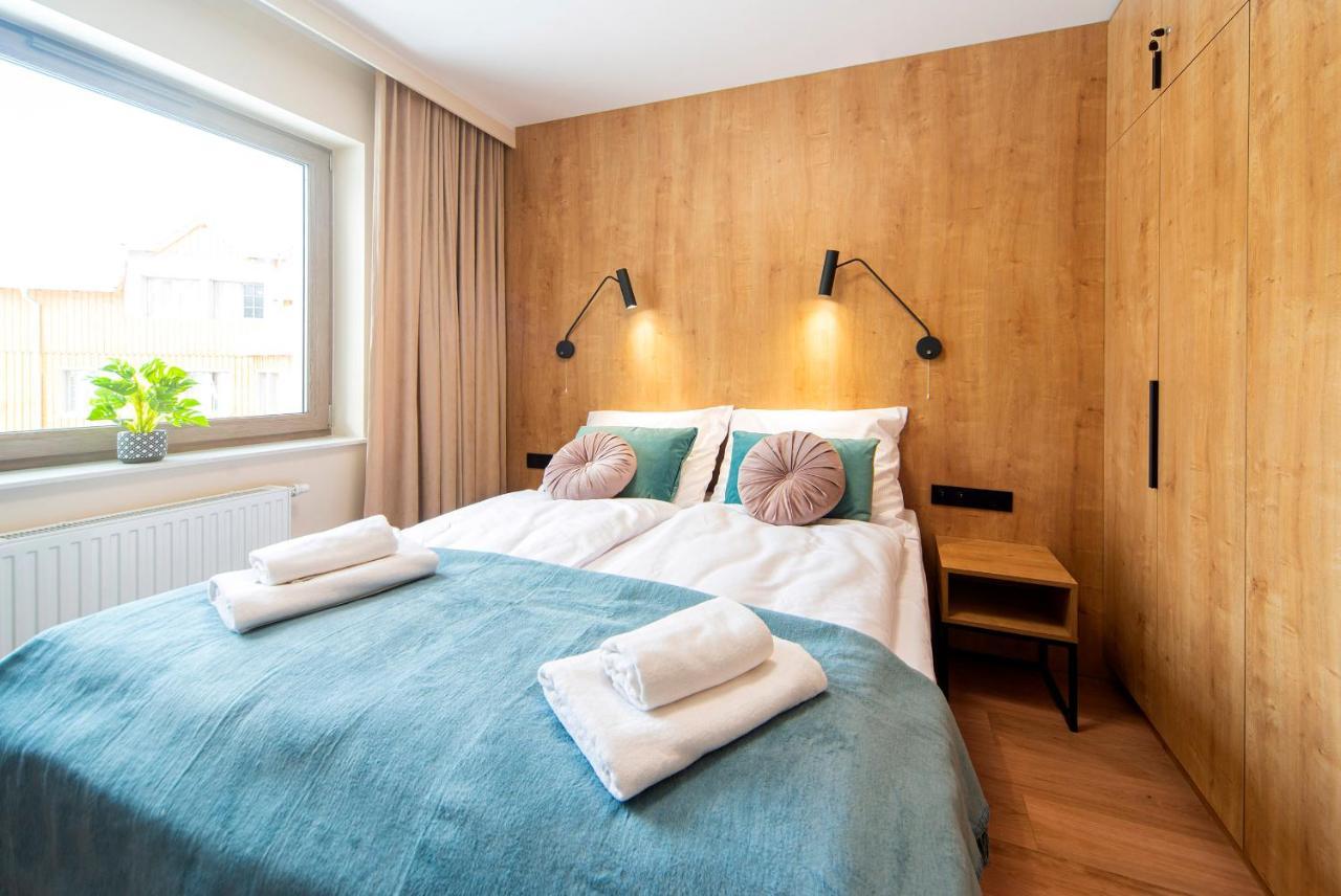 Trevilles Apartamenty - Stone Hill Z Basenem I Spa シクラルスカ・ポレンバ エクステリア 写真