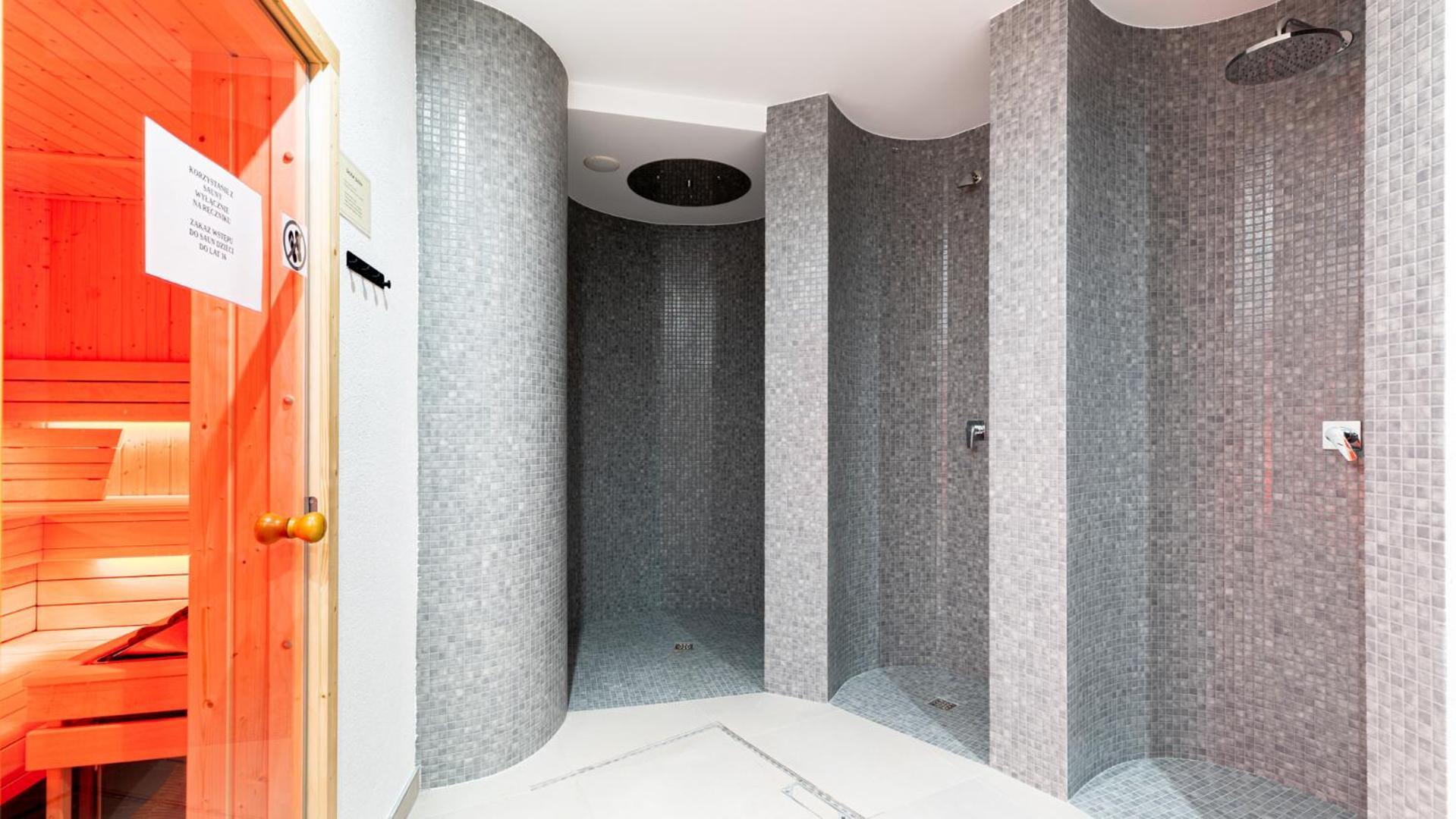 Trevilles Apartamenty - Stone Hill Z Basenem I Spa シクラルスカ・ポレンバ エクステリア 写真